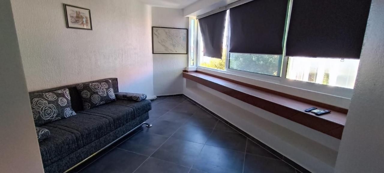 Apartment Tena Novalja Kültér fotó